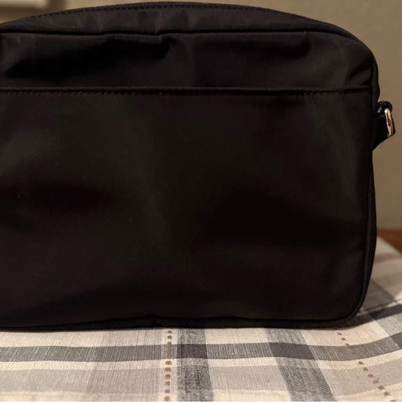 lululemon athletica Black Crossbody Bag - Picture 3 of 3